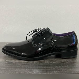 Brand new glossy Cole Haan Lenox Hill FRML Oxford - Color Black Patent. Size 9.